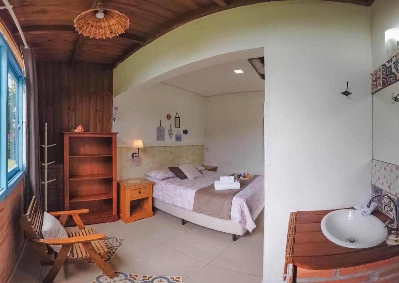 Guest house Waikiki Praia do Rosa